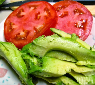 tomatoes avocados tomatoes avocados